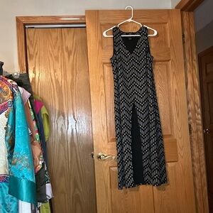 Midnight Velvet Black and Gold Midi Dress